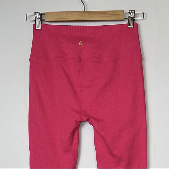 Spiritual Gangster Icon Seamless High Waist Legging - Picture 7 of 10